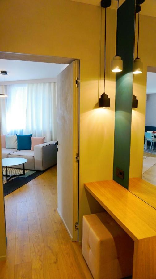 Апартамент Жасмин С Частен Гараж - Jasmin Apartment With Private Garage Varna Exteriör bild