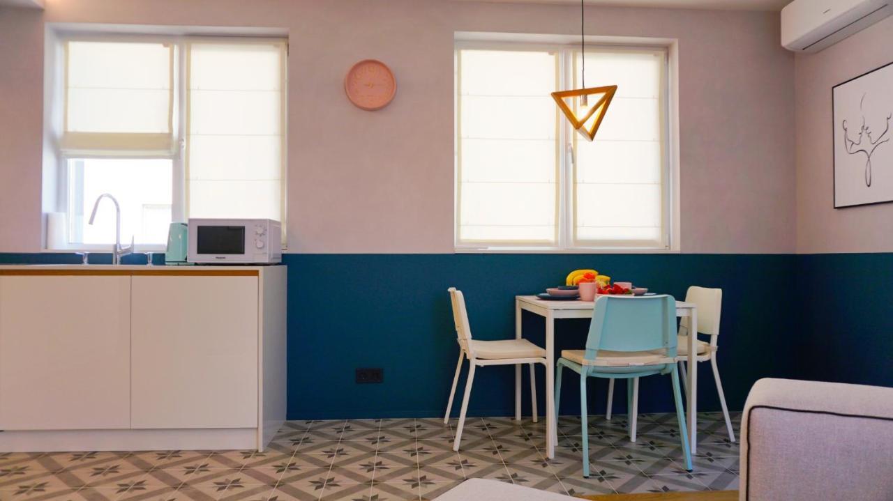 Апартамент Жасмин С Частен Гараж - Jasmin Apartment With Private Garage Varna Exteriör bild